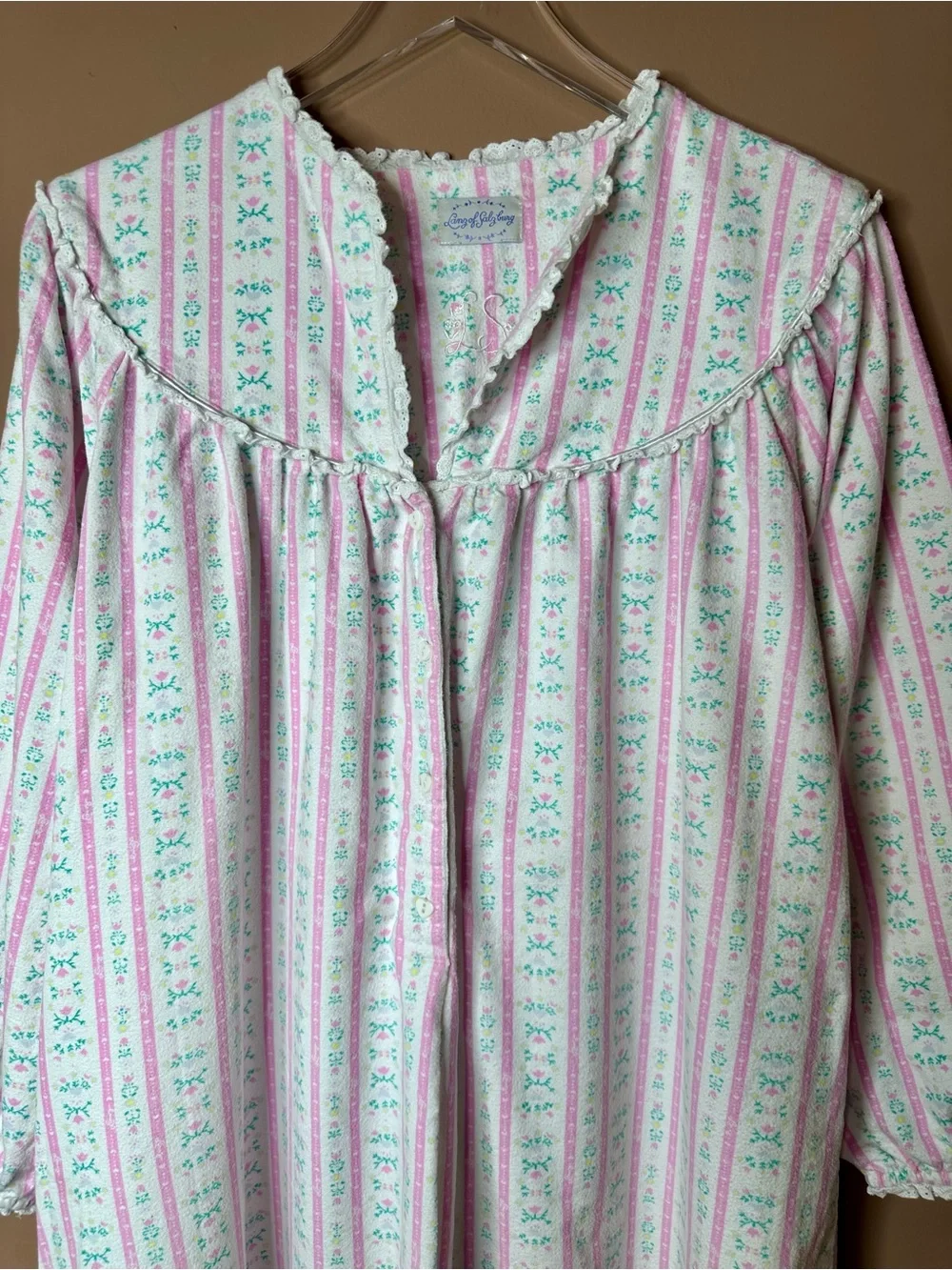 Lanz of Salzburg Pink Tyrolean Flannel Nightgown Size: Large Style: 45640 Floral